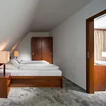 Pinia & Hotel Spindleruv Mlyn