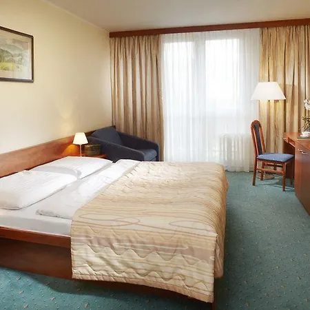 Pinia & 4* Spindleruv Mlyn