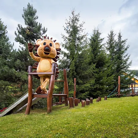 Pinia & 4* Spindleruv Mlyn