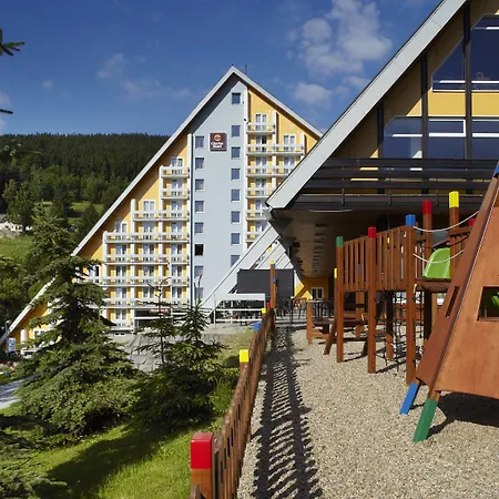 Pinia & Špindlerŭv Mlýn