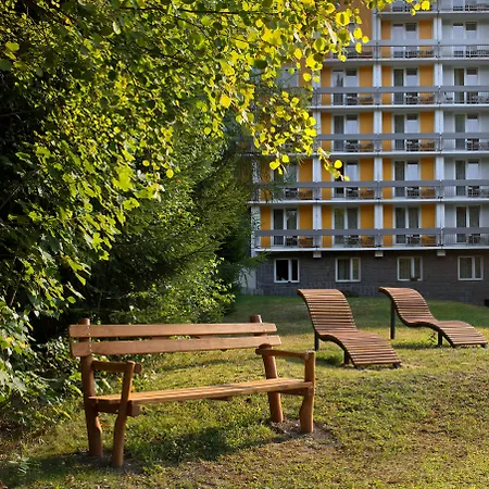 Hotel Pinia & Špindlerŭv Mlýn